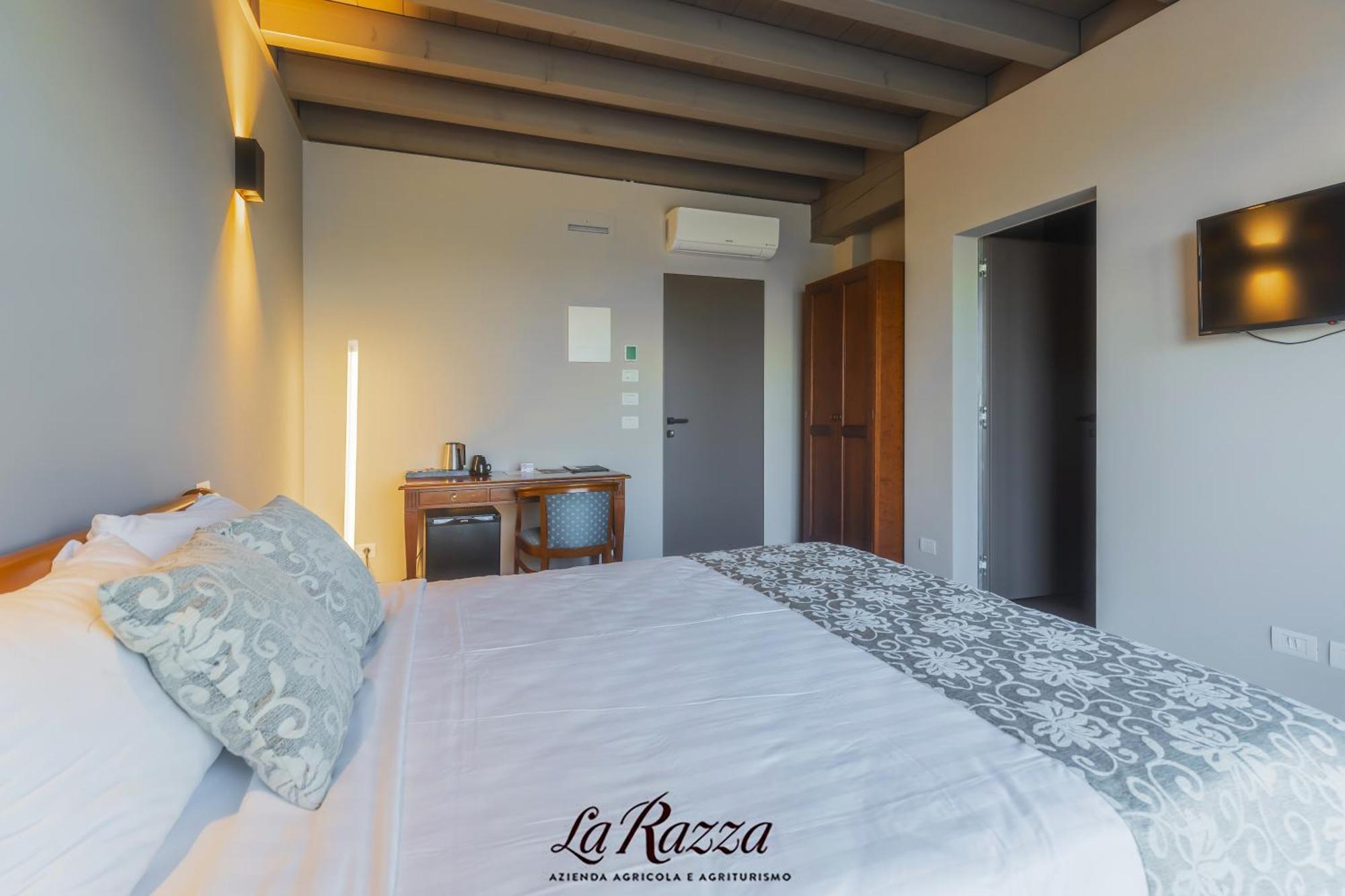 Agriturismo La Razza Реджонель-Эмилия Экстерьер фото